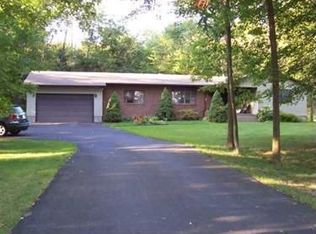 4106 Mitchell Rd, New Castle, PA 16105