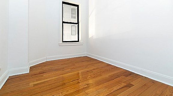5th image of 706 W 180th St #5