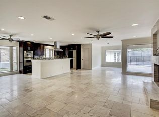 9911 Cedarhurst Dr, Houston, TX 77096