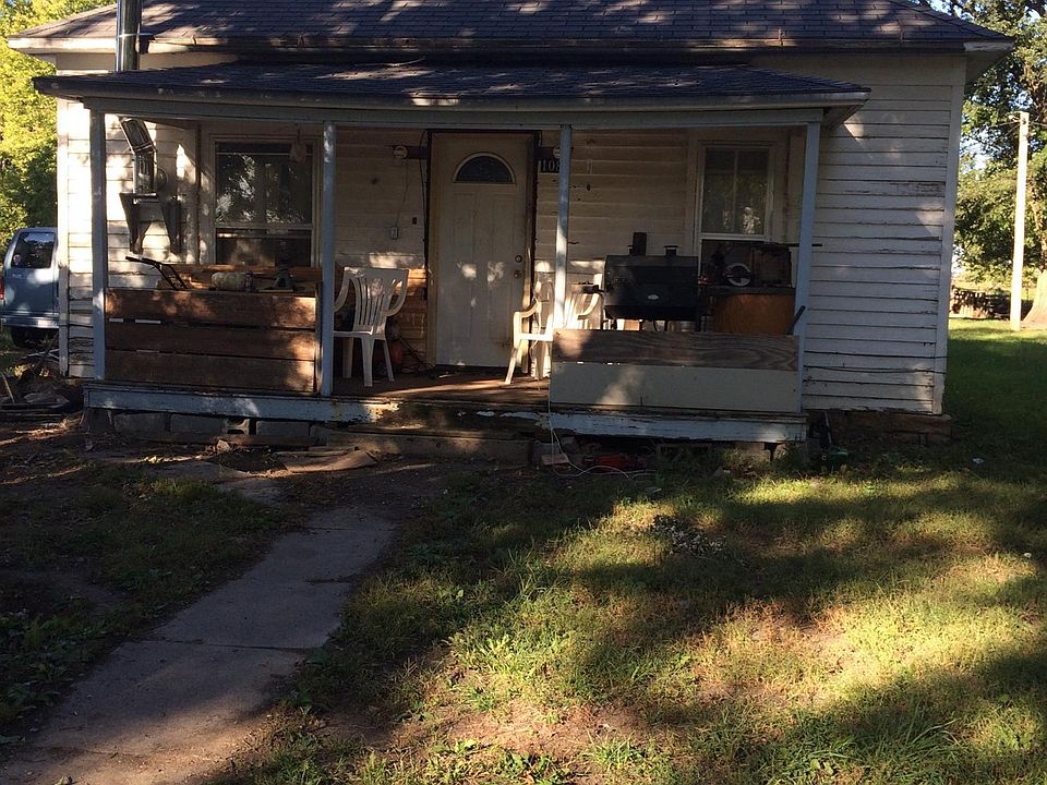 1st image of 108 Munden Ave