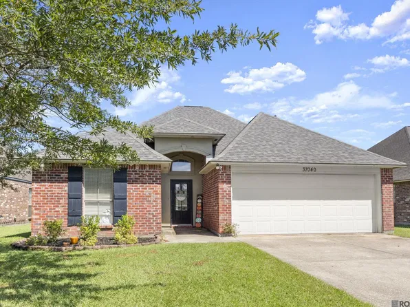 37040 Rivergate Ave, Geismar, LA 70734