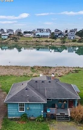 2nd image of 35160 Rueppell Ave