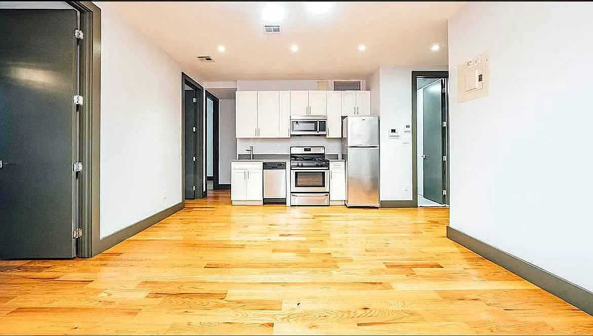 1743 Norman Street — Photo 1