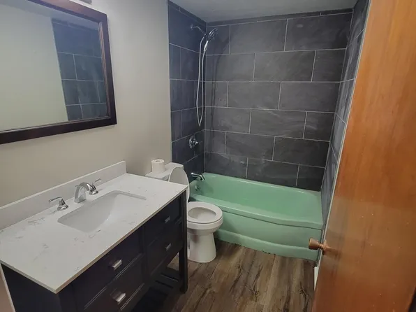 804 W Mill St, Warrensburg, MO 64093