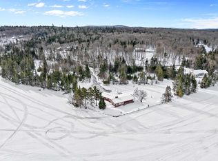 166 Spooner Rd, Pittsburg, NH 03592