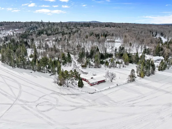 166 Spooner Road, Pittsburg, NH 03592