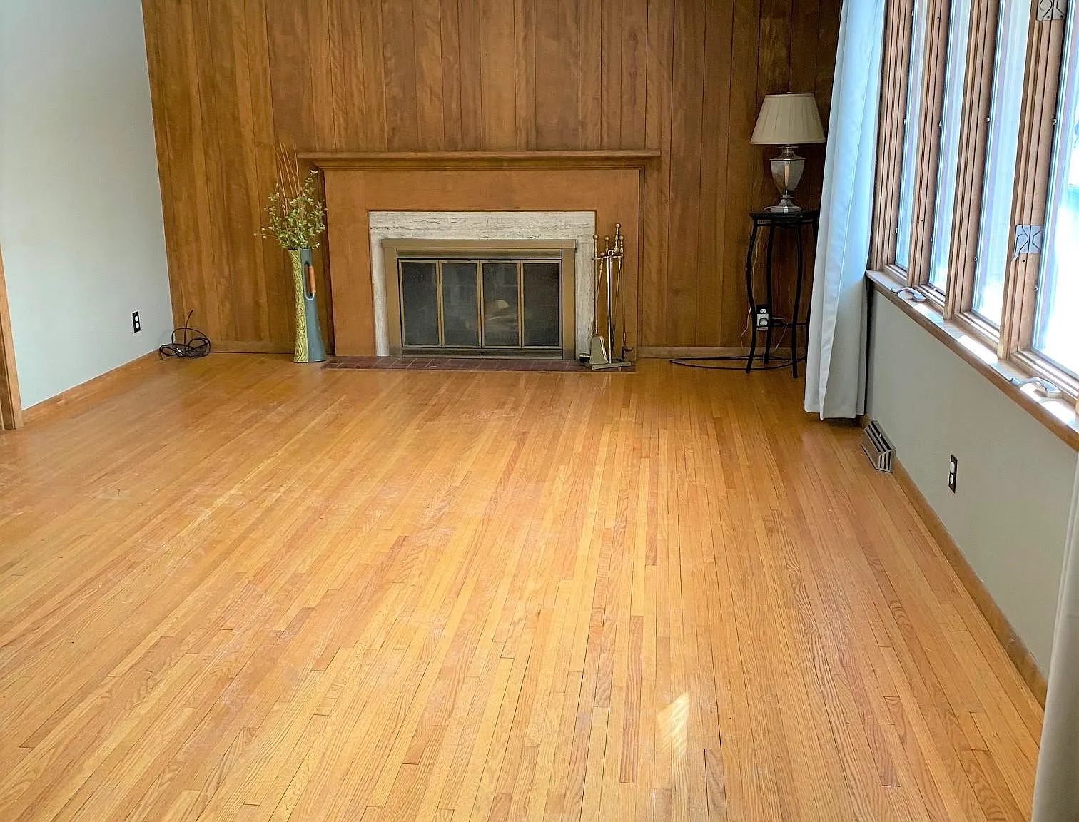 4 bed, 2800 sqft, $3,000 — Photo 4