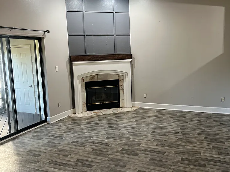 2828 Par Ln — Photo 6