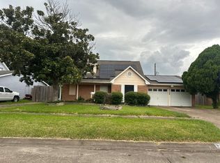2306 Raspberry Ln, Pasadena, TX 77502