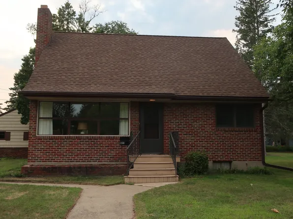 823 SW 5th Ave, Grand Rapids, MN 55744
