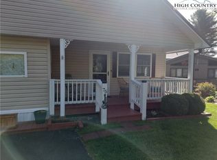 75 Pine Valley Rd, Newland, NC 28657