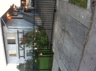 114 E 80th St APT 2, Los Angeles, CA 90003