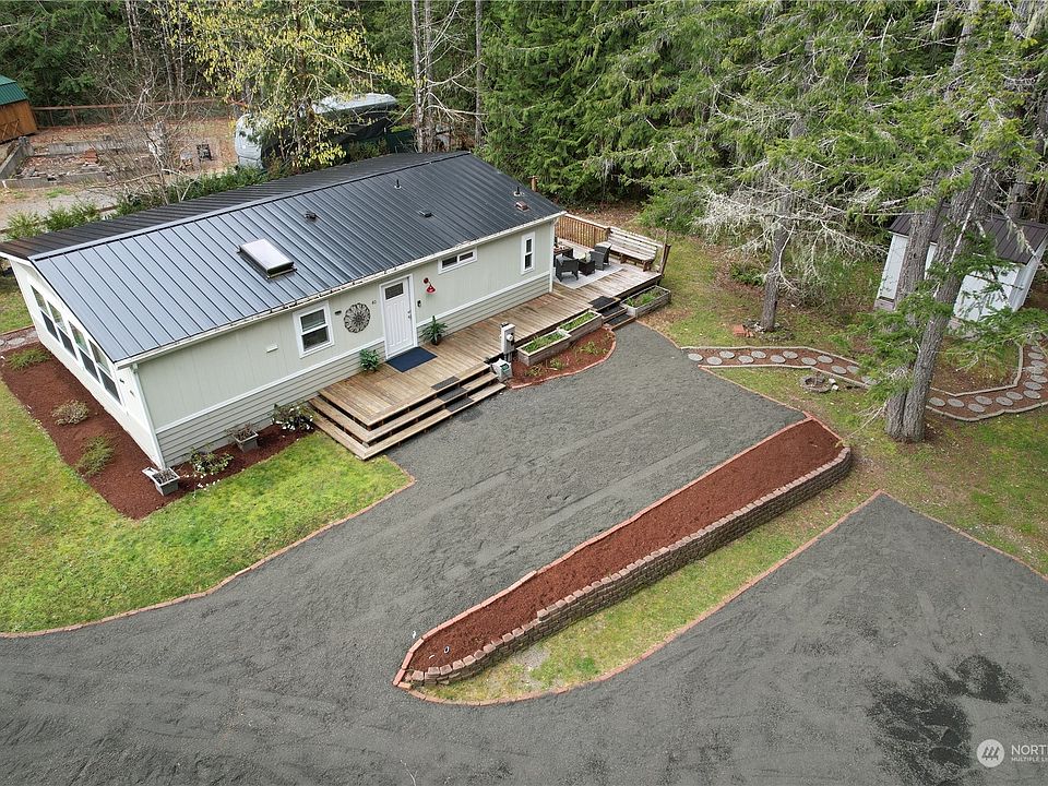 1st image of 40 N Goldeneye Place