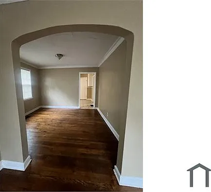 3 bed, $1,095 — Photo 3
