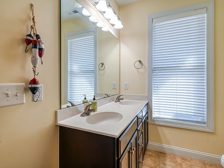 204 Mandalay D Ct — Photo 13