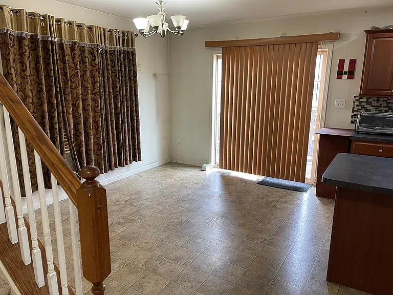 6399 Creekbend Dr — Photo 18