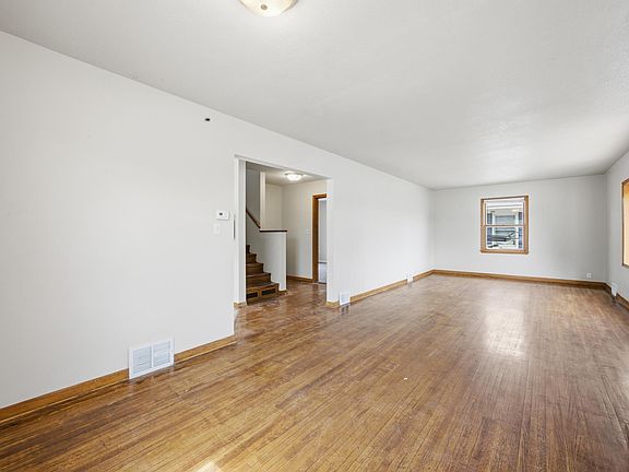 5th image of 1621 8th St S