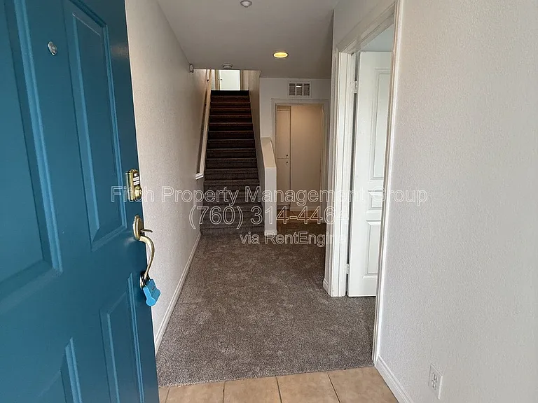 815 Harbor Cliff Way #244 — Photo 8