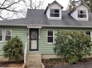 1236 Sand Hill Rd, Hummelstown, PA 17036