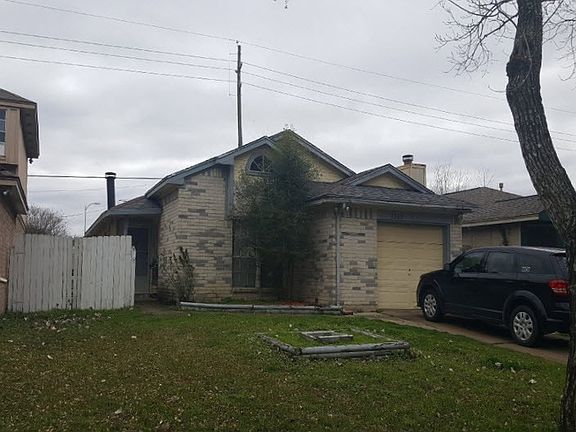 2nd image of 7302 Prairie Village Dr