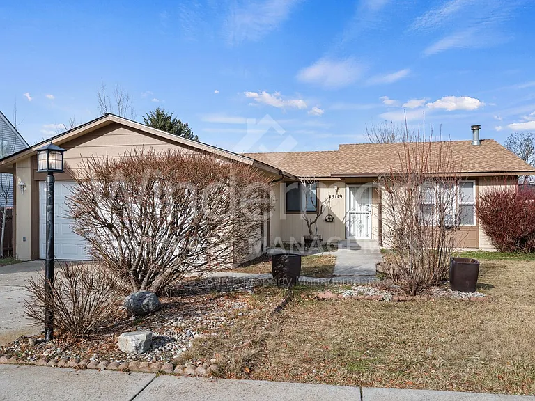 23119 E Sinto Ave — Photo 4