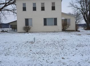 5718 B Road, Valmeyer, IL 62295