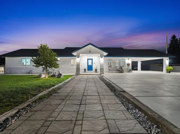 1644 W Marinette Avenue, Exeter, CA 93221