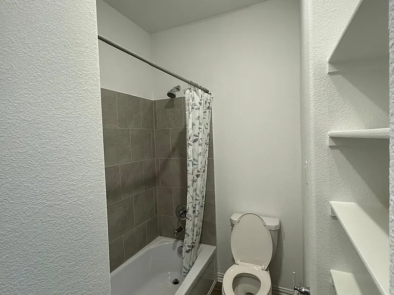 1213 Superbloom Ave — Photo 16