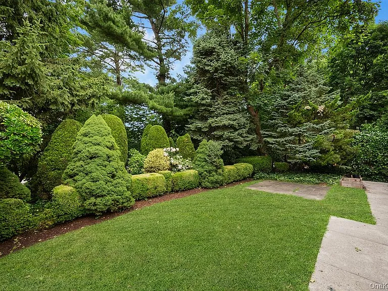 91 Parkway Rd #G1 — Photo 4