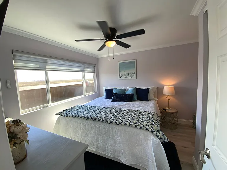 1365 Seacoast Dr #B — Photo 10