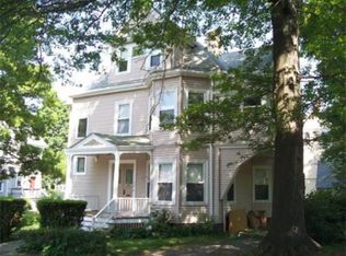 26 Maple Ave #1, Newton, MA 02458