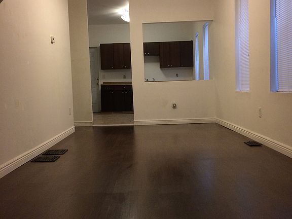 Livingroom2