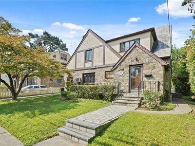 125 Ritchie Drive, Yonkers, NY, 10705