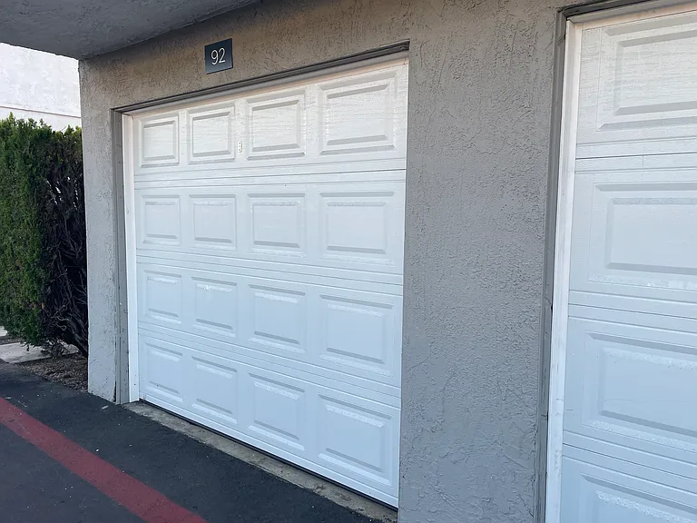 1221 E Beechwood St #4B — Photo 25