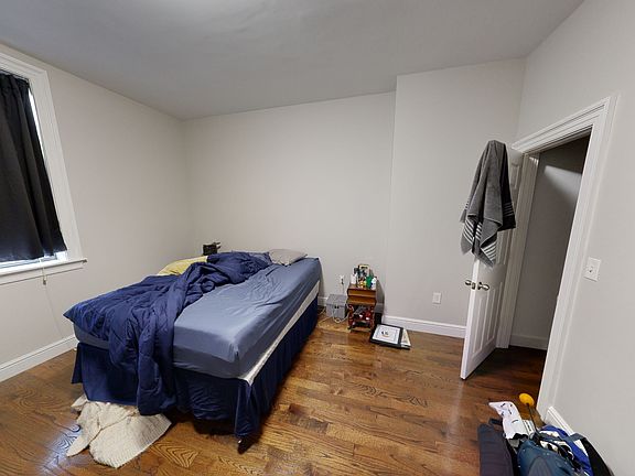 5th image of 52 Bay State Rd #2R