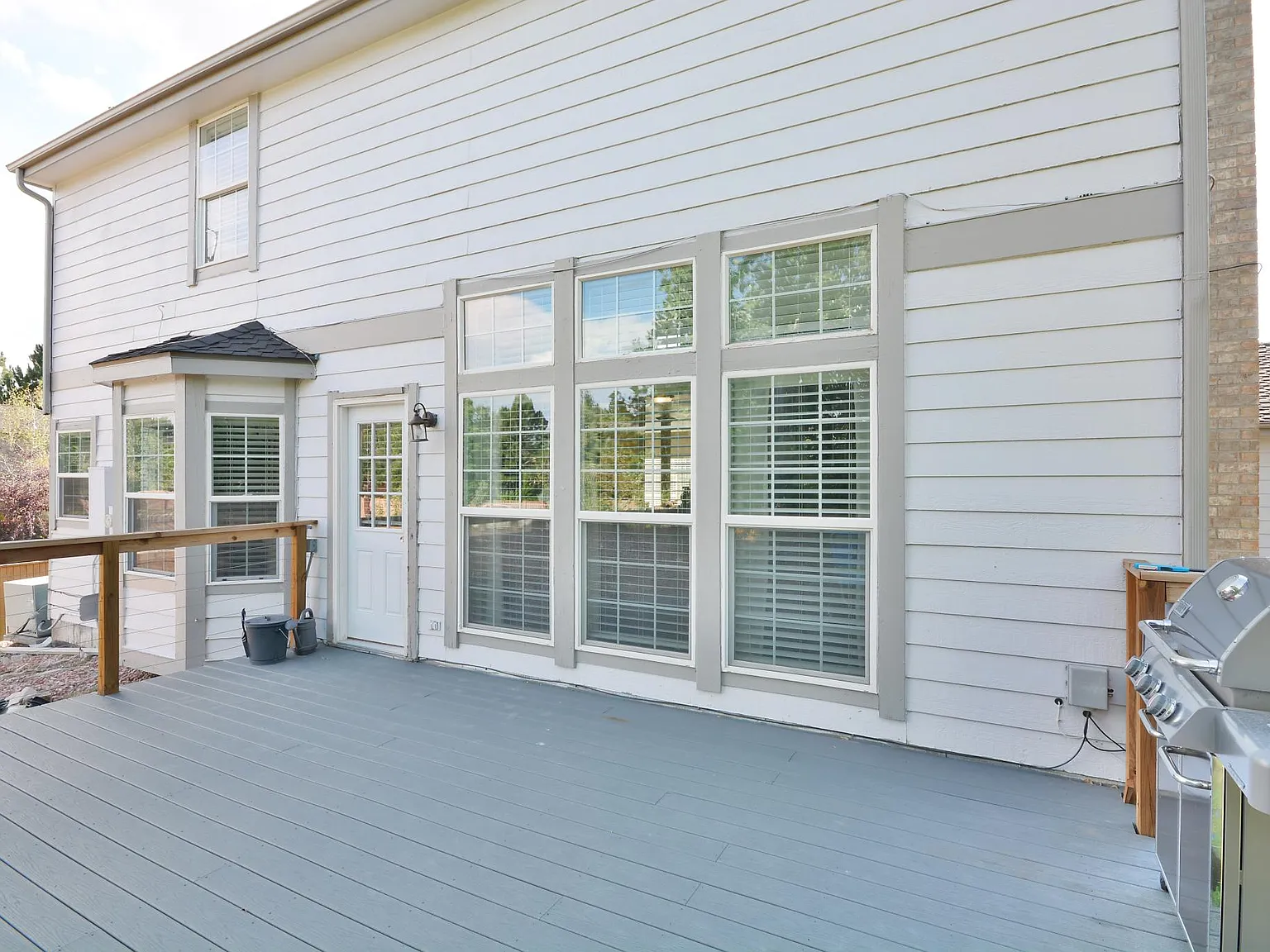 4 bed, 3.5 bath, 4300 sqft, $3,795 — Photo 3