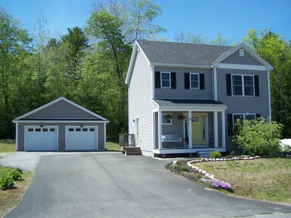 13 Champagne Lane, Lisbon, ME 04250