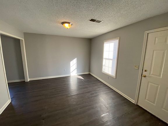 2nd image of 3386 Bestway Dr