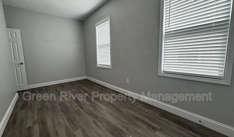 2805 College St — Photo 9