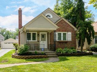 557 Fallis Rd, Columbus, OH 43214