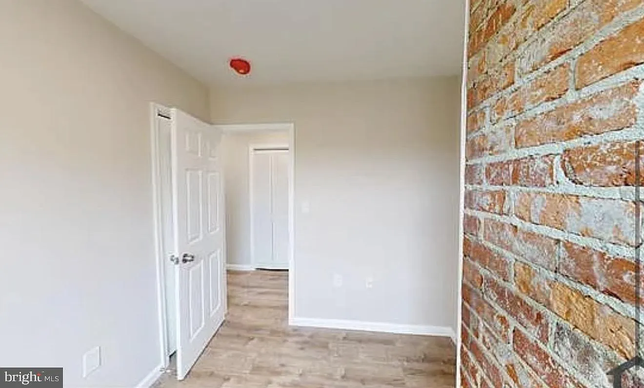 3 bed, 635 sqft, $2,850 — Photo 4