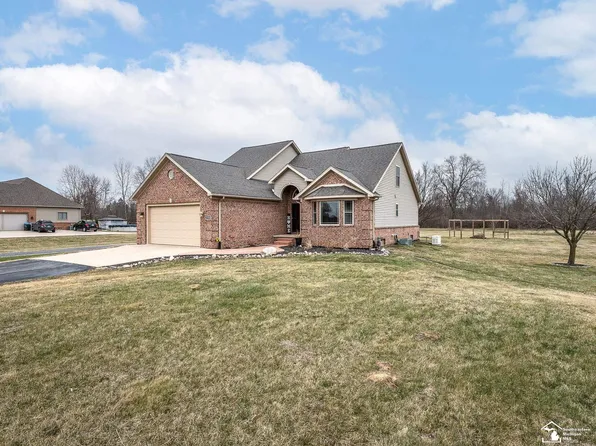 3350 Swartz Rd, La Salle, MI 48145