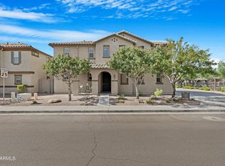 146 E BLUEJAY Drive, Chandler, AZ 85286