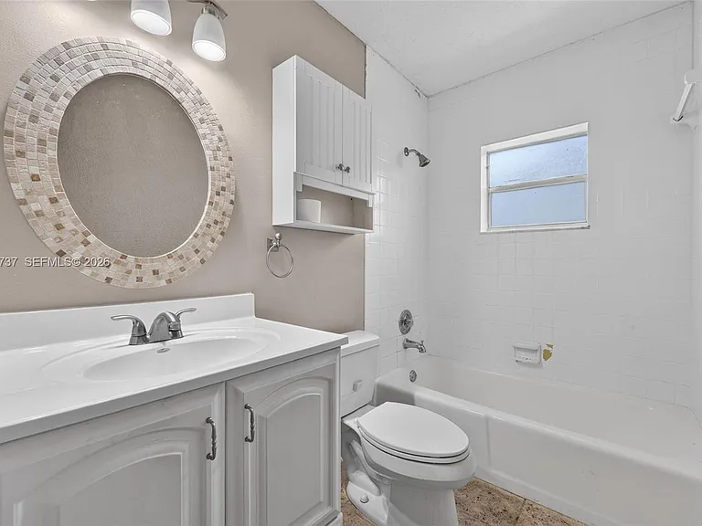 6848 NW 27th Way — Photo 18