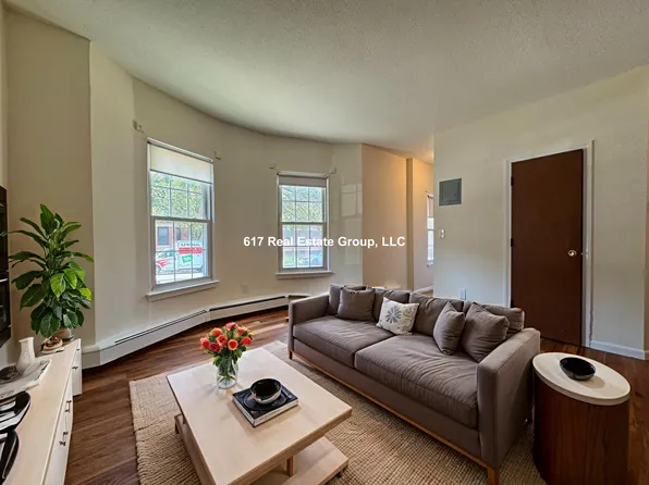 70 S Huntington Ave, Jamaica Plain, MA