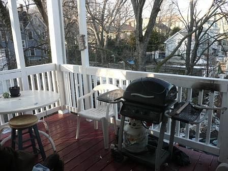 2nd image of 17 Hillside St