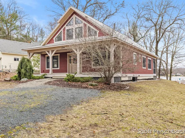 14580 S Star Lake Dr, Baldwin, MI 49304