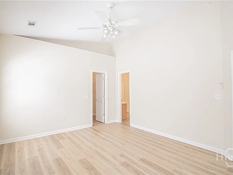116 Slate Cir — Photo 14