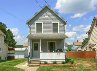 308 Spruce St, Zelienople, PA