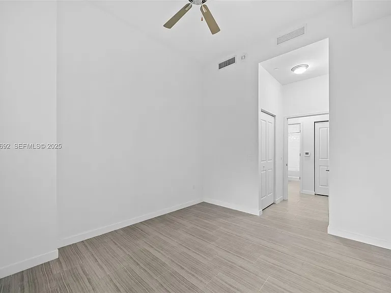 1776 Polk St #1103 — Photo 14